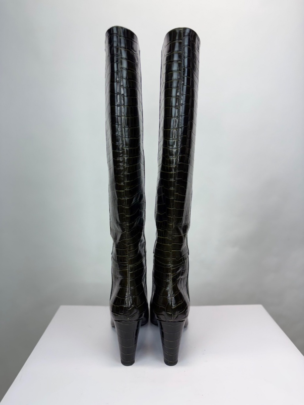 New Longchamp Croc Embossed Leather Knee High Boot Khaki Sz 10 - Picture 4 of 16